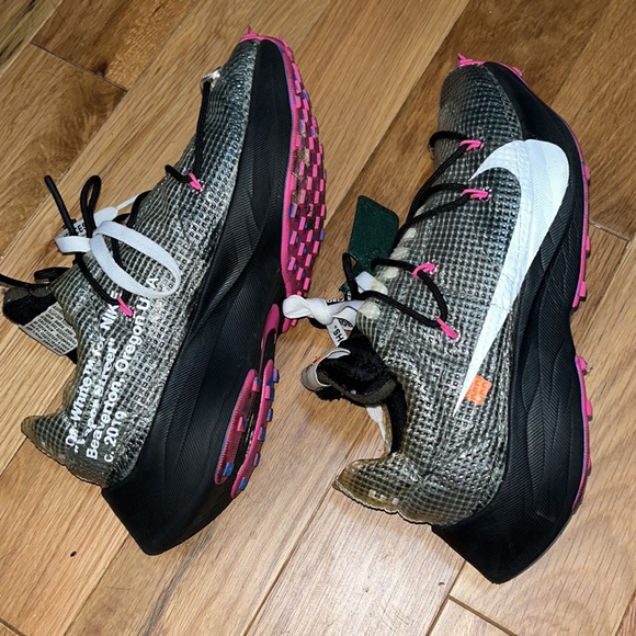 Off white runners - Picture 6 of 8